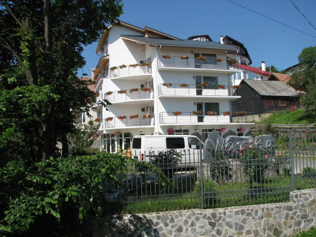 Pensiunea Warthe Bed & Breakfast