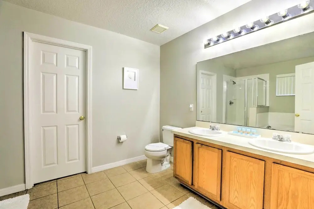 Spacious Davenport Home w/ Private Pool & Spa