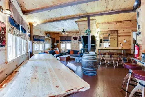 Flying Stag: Main Lodge