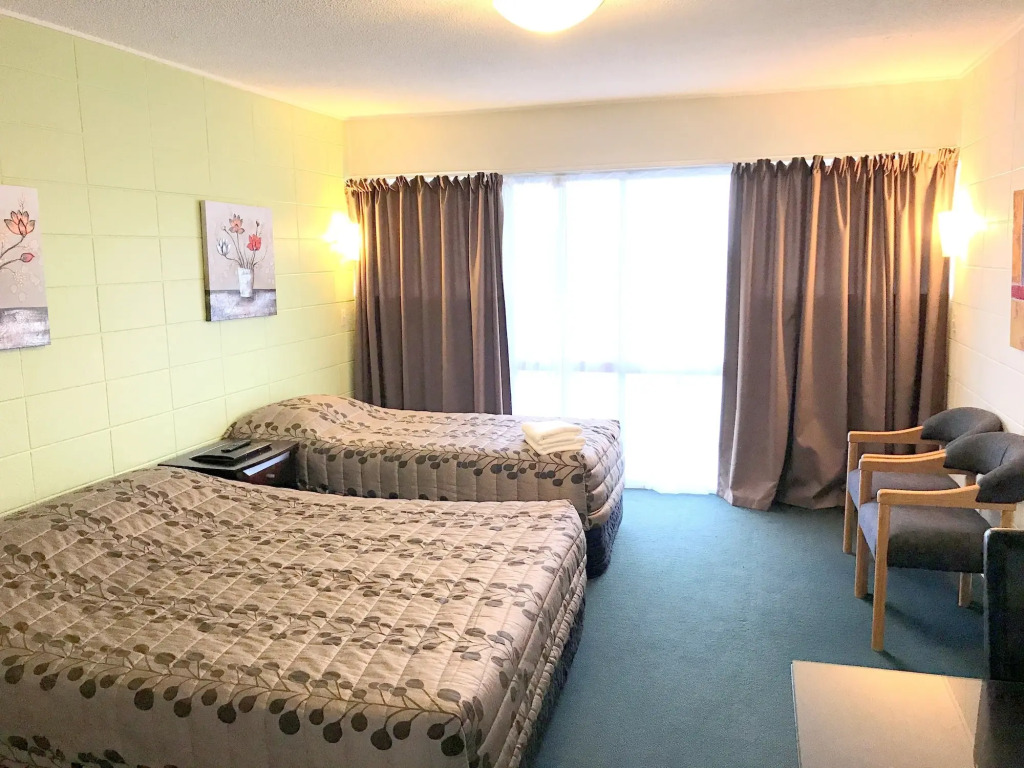 Greenview Motel