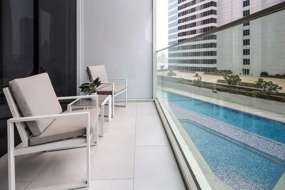 Modern & Adorable Studio w/ Spectacular Burj Khalifa Views!