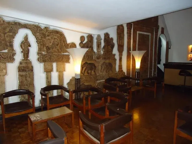 Royal Lotus Hotel