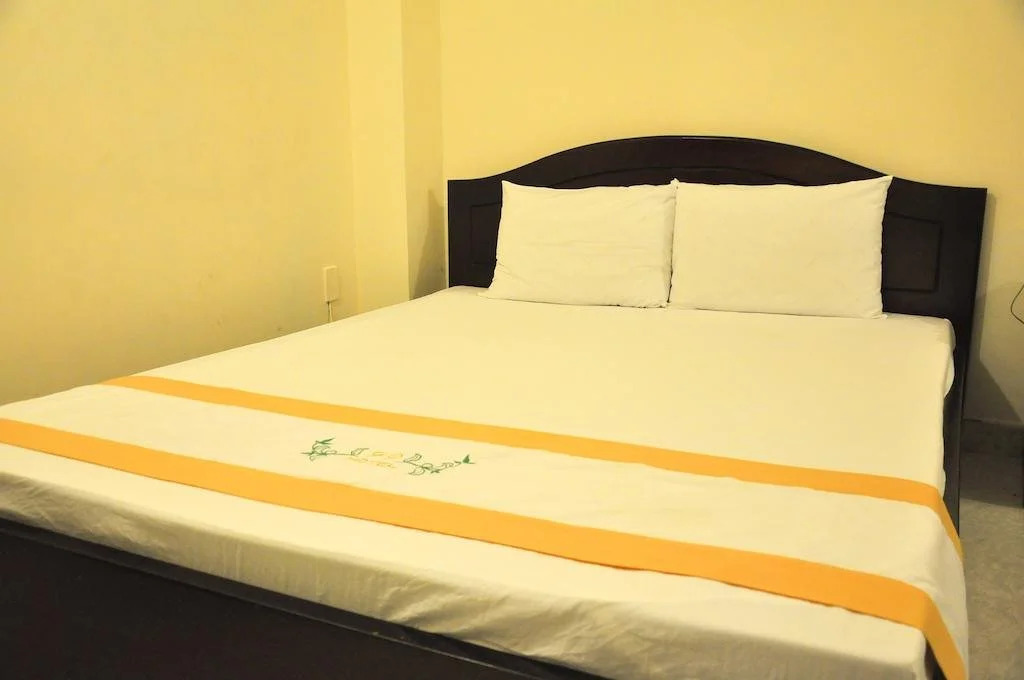 Navi Hotel Etown