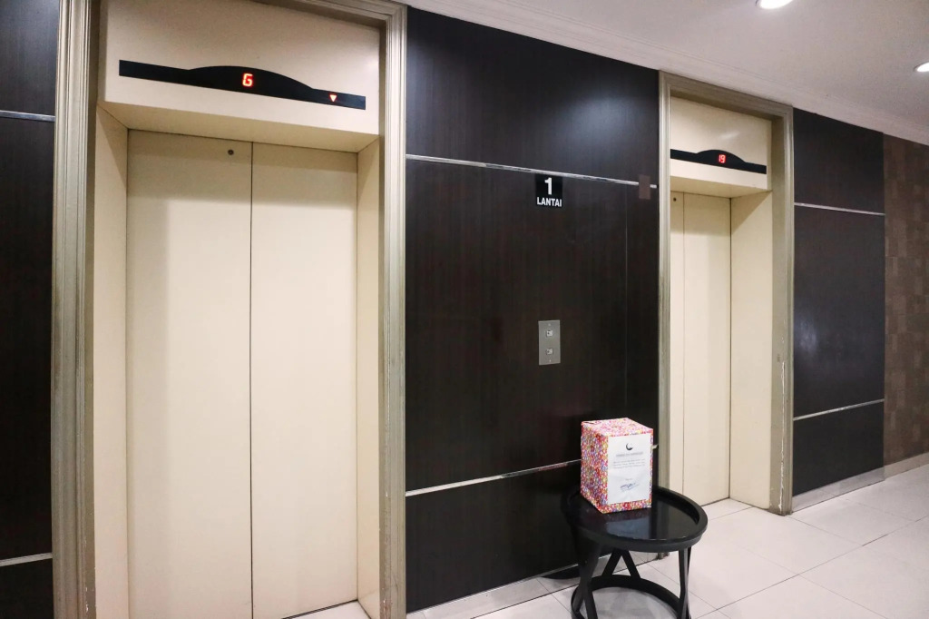 The London Living Apartment at Kebagusan City