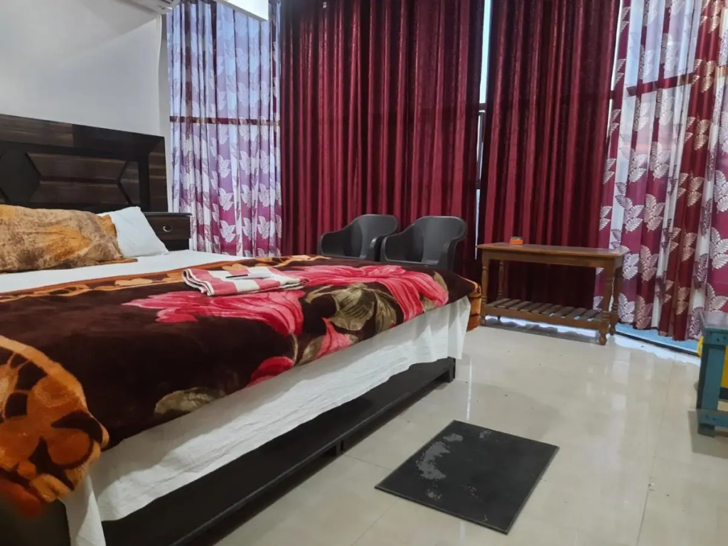 Hotel Rajganga