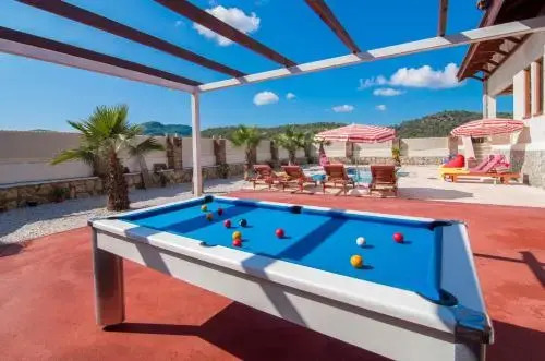 Villa Stone