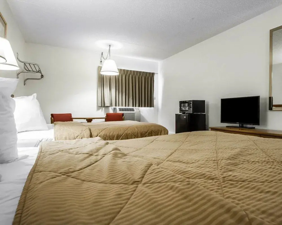 Rodeway Inn