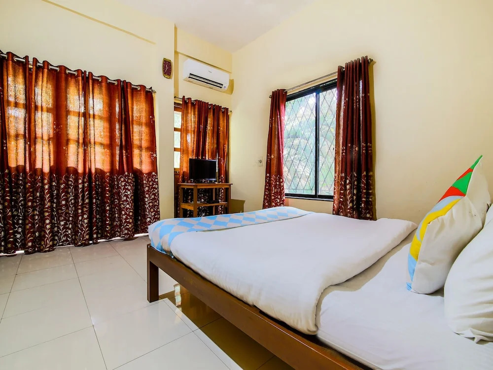 OYO 15252 Home Garden Studio Calangute Beach