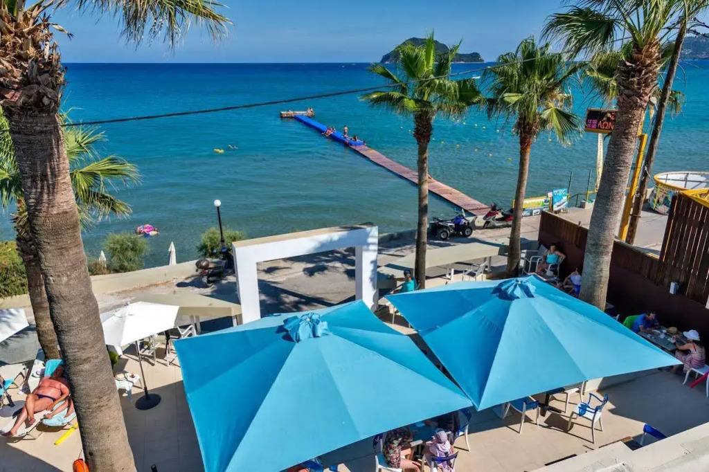 Cameo Beach Resort