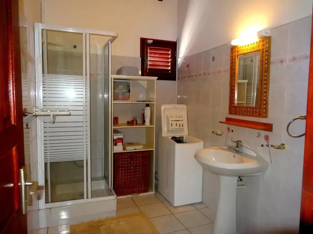 House With 2 Bedrooms in Saint-françois, With Private Pool, Enclosed G