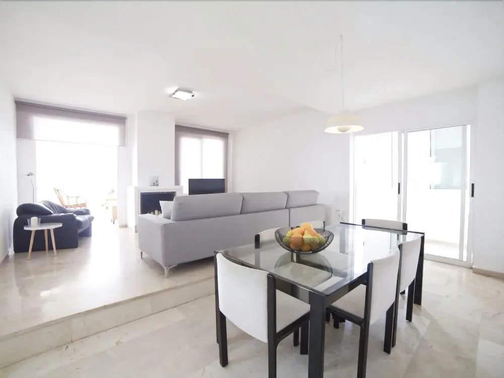 APARTAMENTOS KASA 25 - Playa Calida