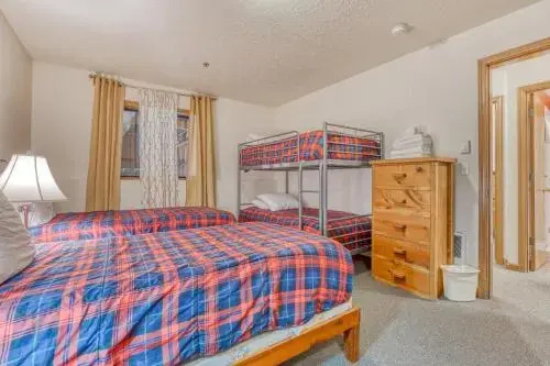 Little Trail Lodge - Unit B