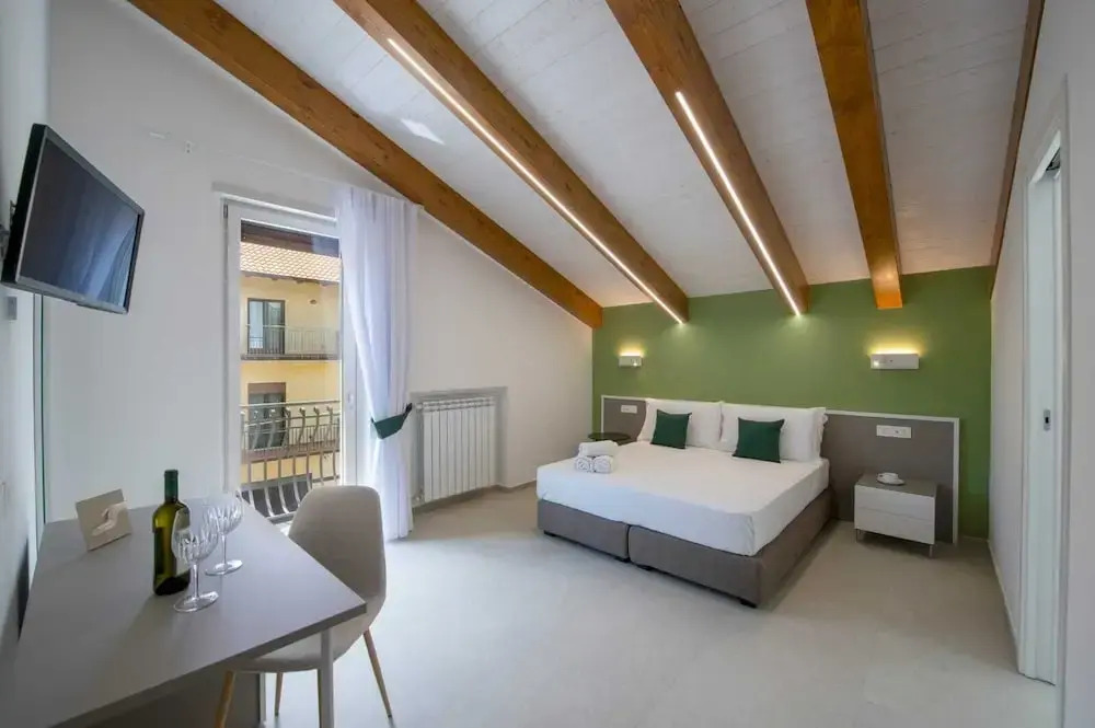 Rossy Palace - Amalficoast Suites