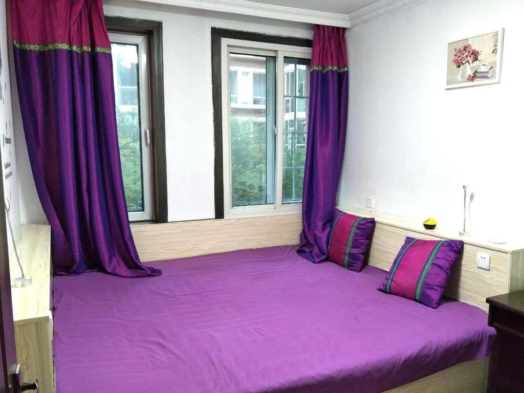 Rose Garden Theme Youth Hostel