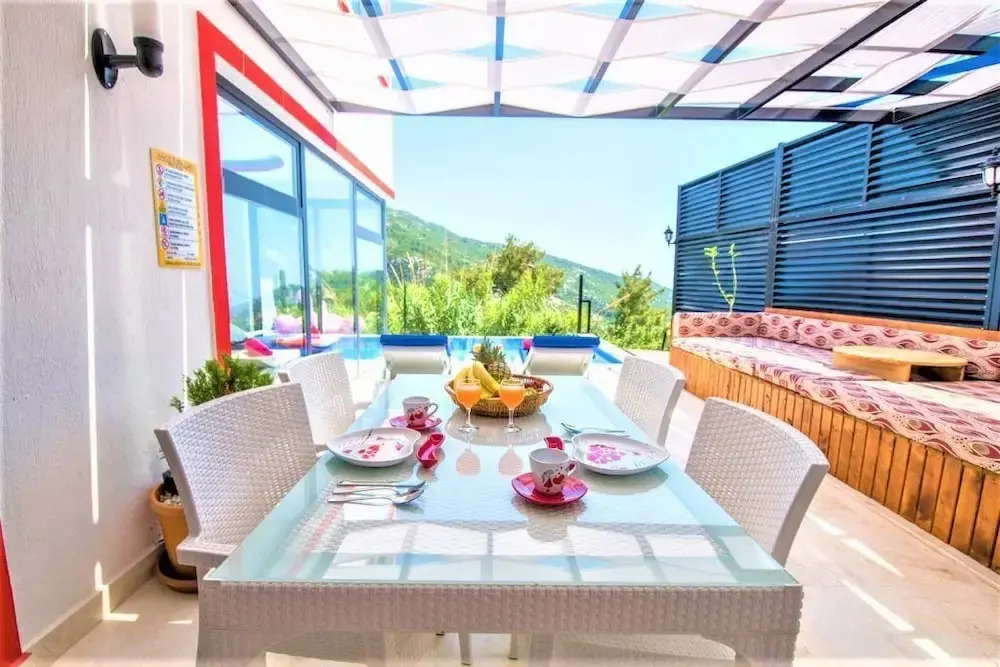 Villa Love