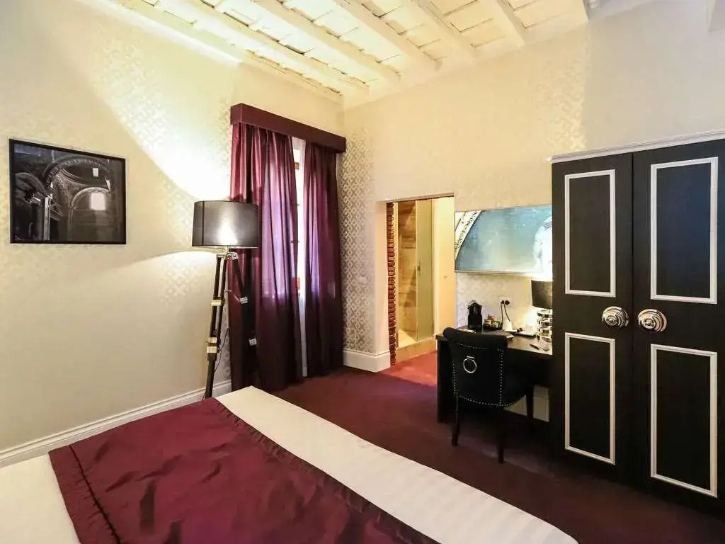 Minerva Relais