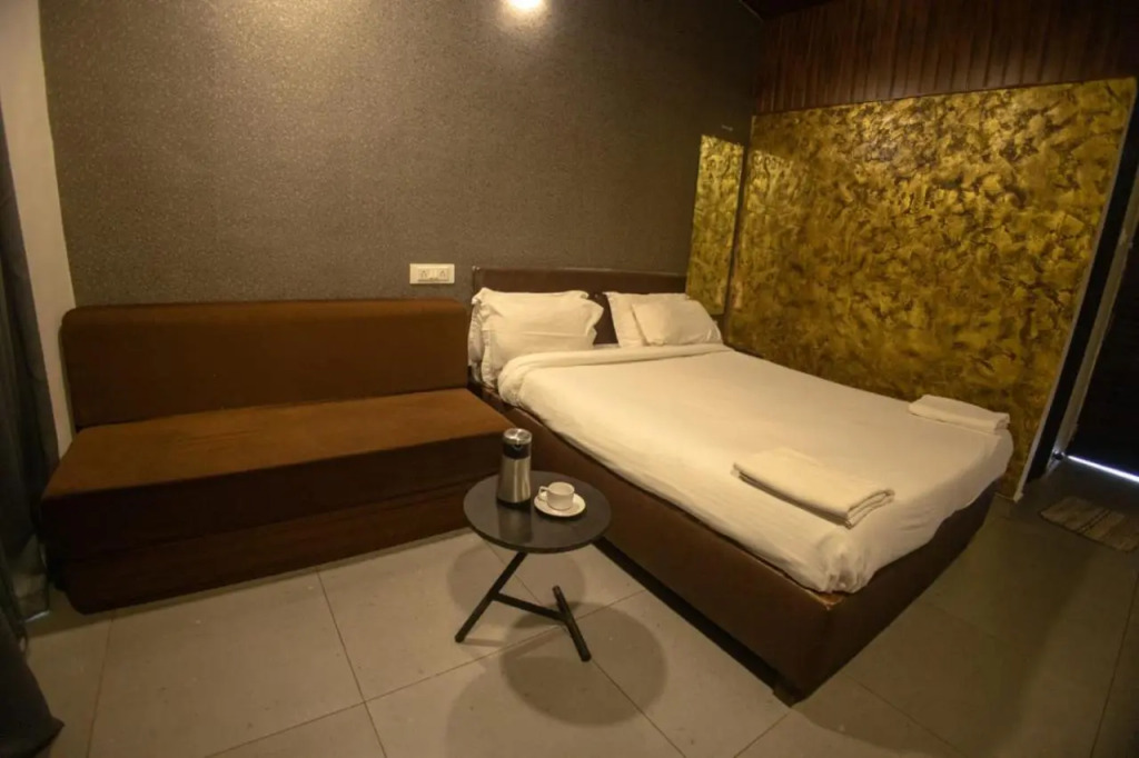 Canal Touch Resort