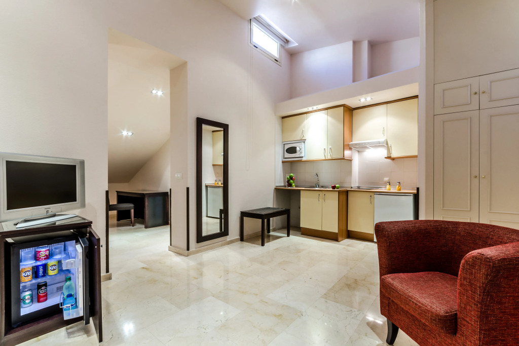 Exe Suites 33