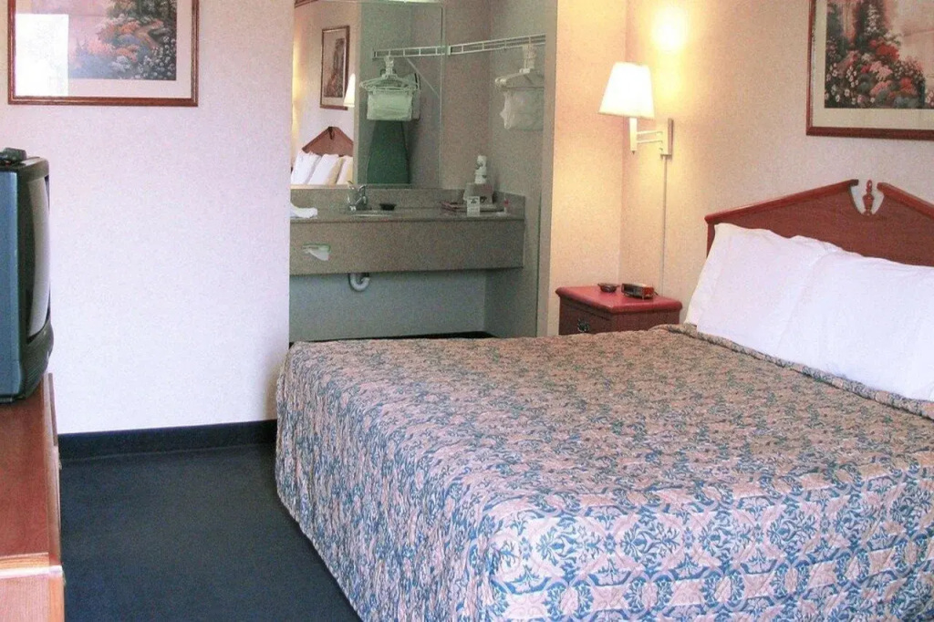 Magnuson Hotel - Atlanta South