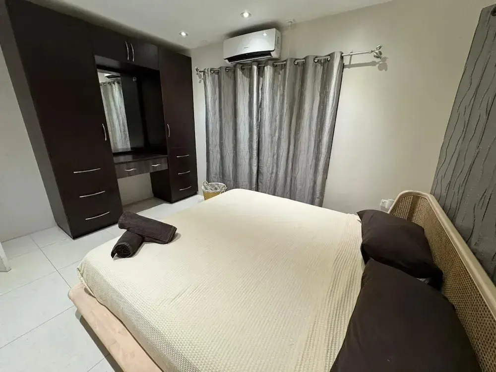 Nadi Airport Apartments