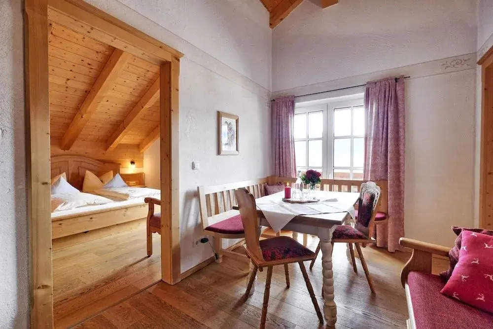 Holzerhof Ferienwohnungen  Wellness