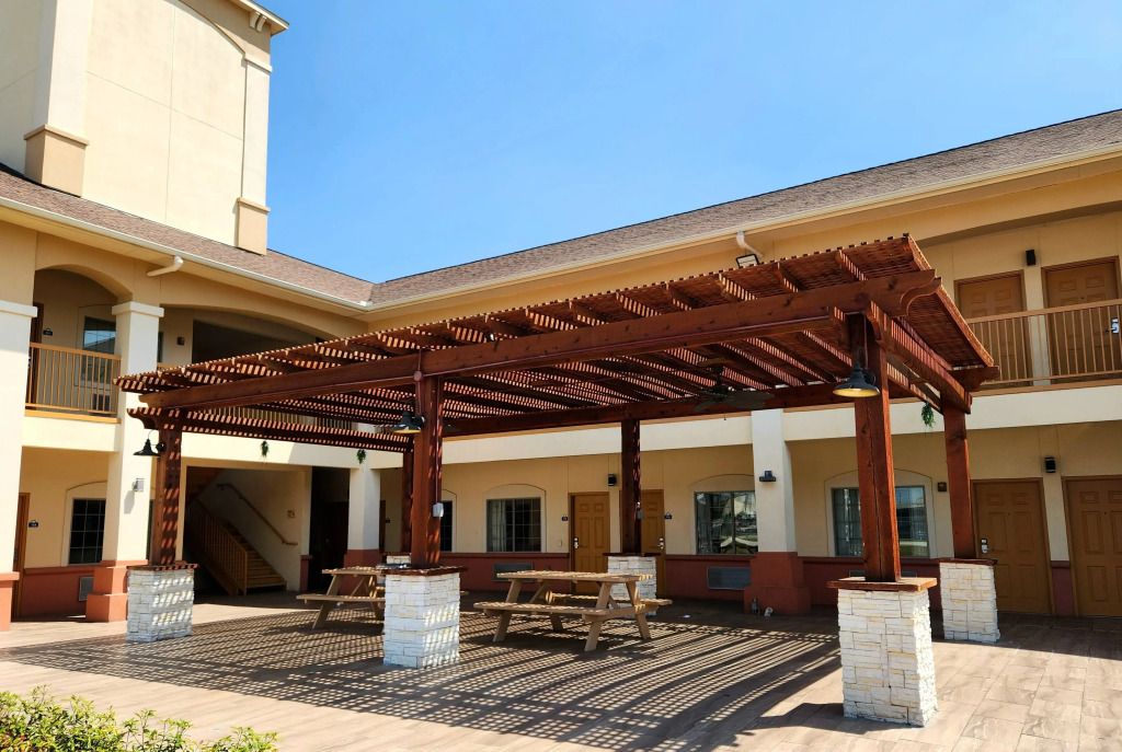 Spark by Hilton Daleville Roanoke North