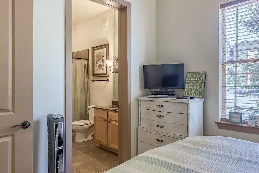 Enclave at Oak Hill A101