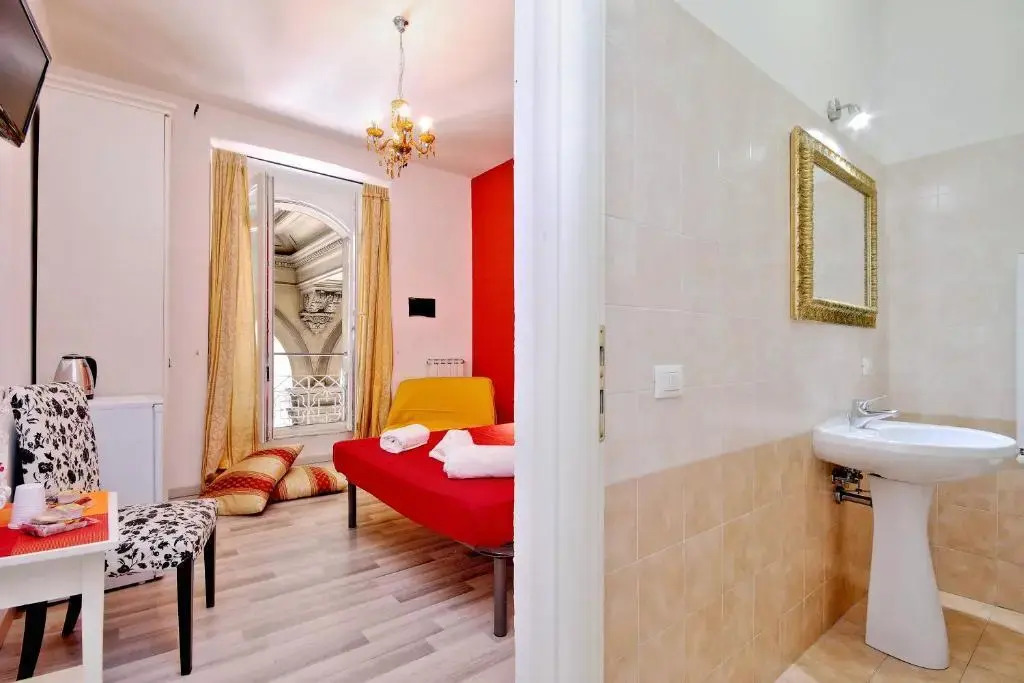 Lucky Holiday Rooms