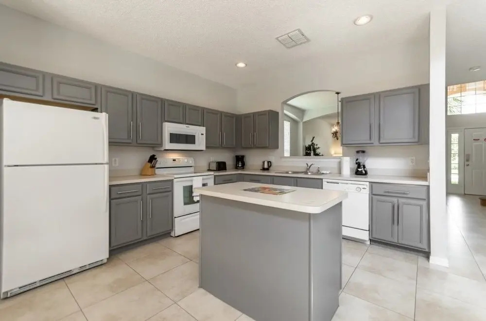 Amazing House! - Emerald - 2696LIC