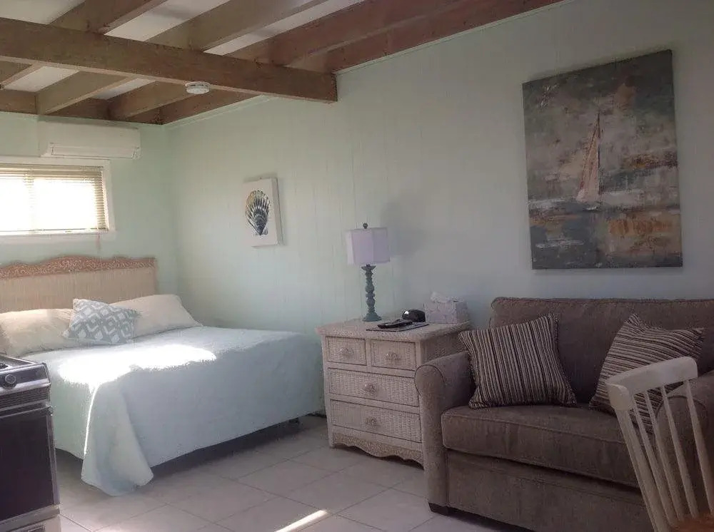Jamesport Bay Suites