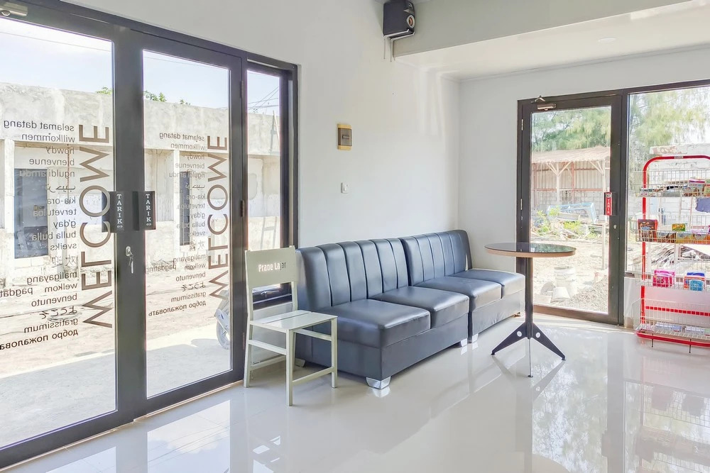 Urbanview Hotel Praoe Lajar Tegal