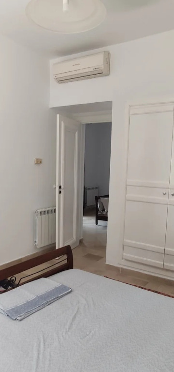 Yasmina Apartment in the Heart of the Tourist Area