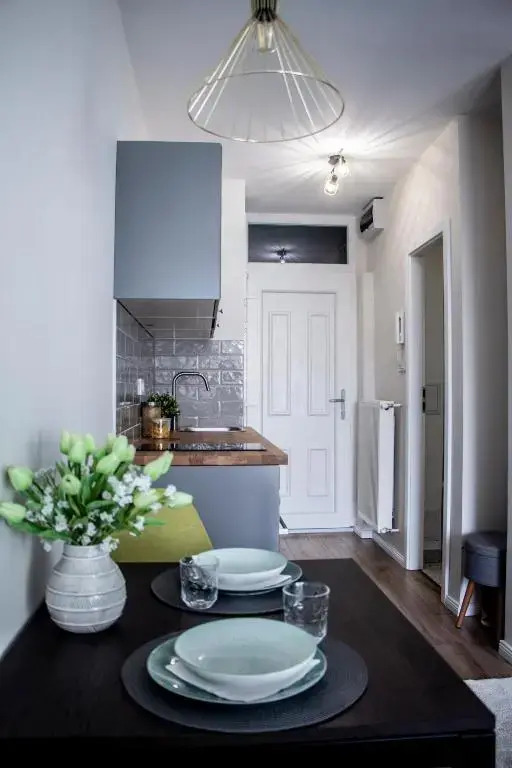 LouLou's Central Apartment with cosy balcony