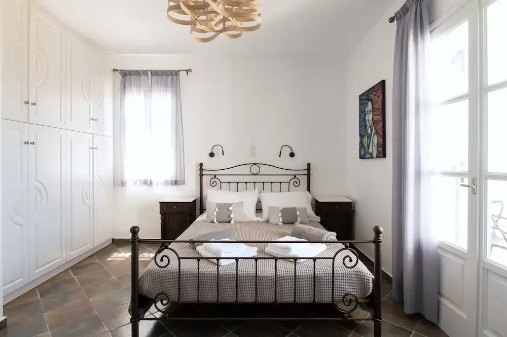 Sea Lilies Suites