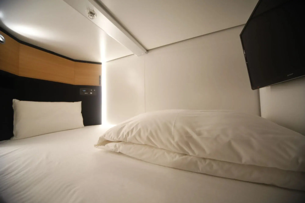 global cabin Hamamatsu