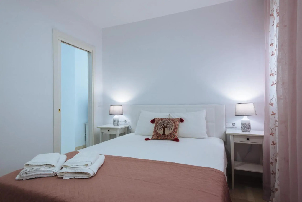 SBH1 Beautiful 1 bedroom apartment in city center