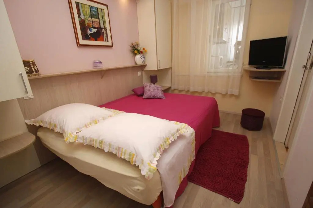Apartments Delfin