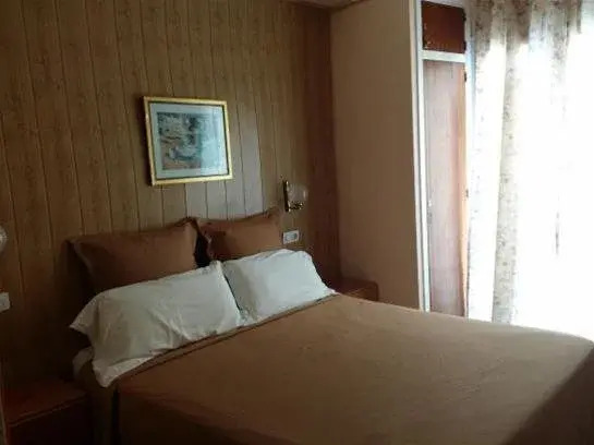Hostal Creus