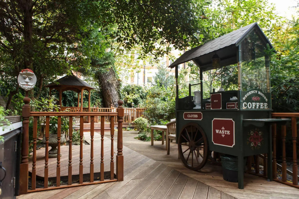 Regency House Hotel