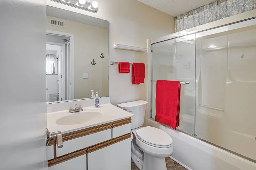 Pool Access & 2 Mi to Ocean: Myrtle Beach Condo!