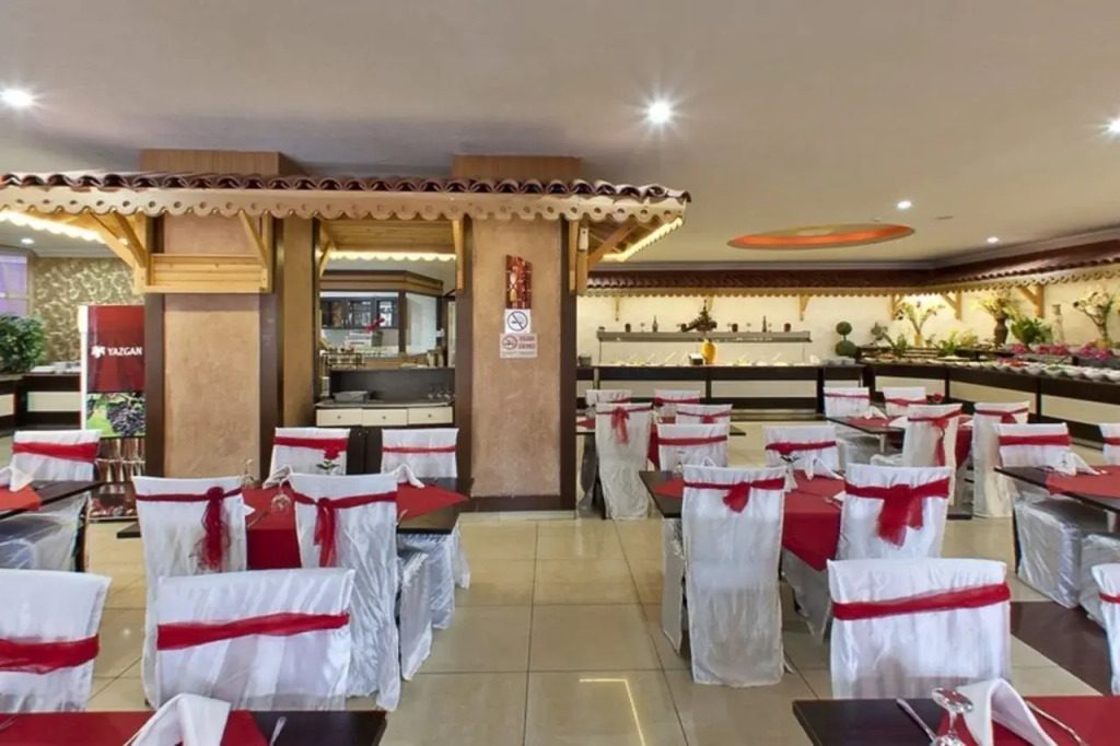 Lims Bona Dea Beach Hotel