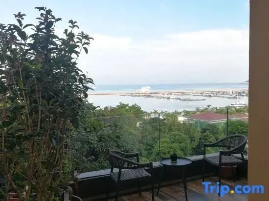 Yuehai Pavilion, Zhuhai