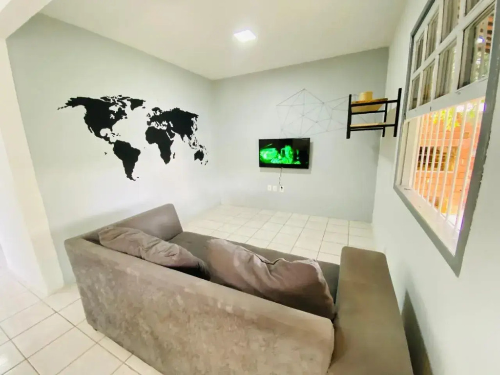 O Hostel