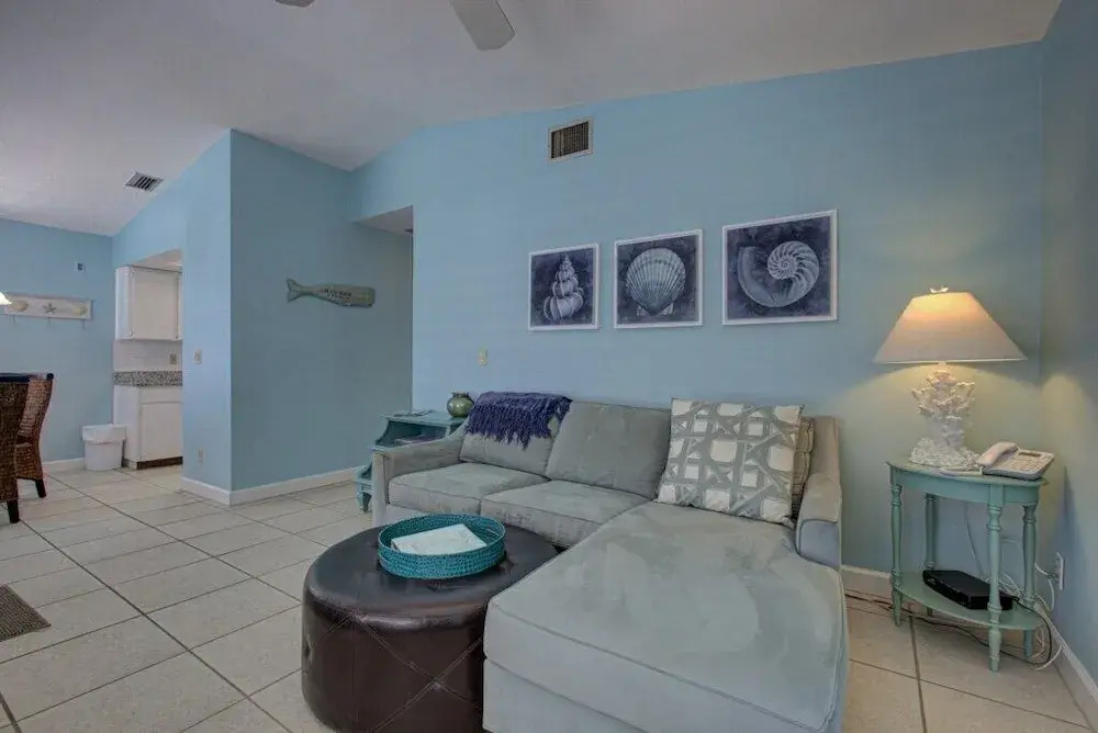 The Anna Maria Island Beach Castaway 2