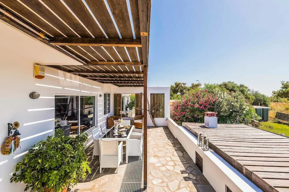 Afantou Beach Villa