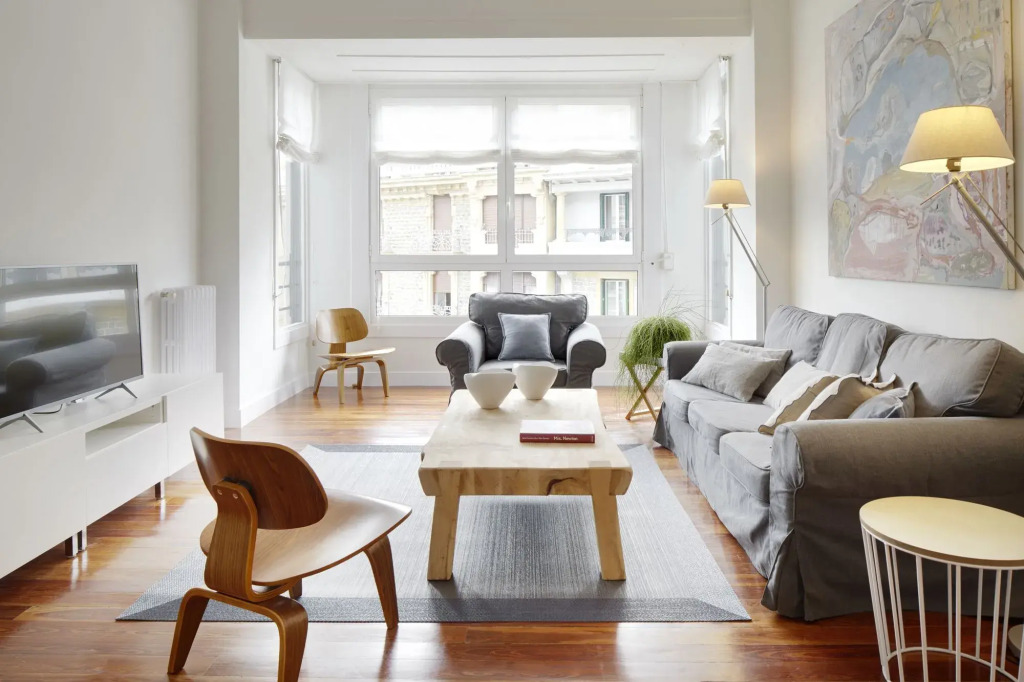 Zubiri Plaza Apartment by FeelFree Rentals