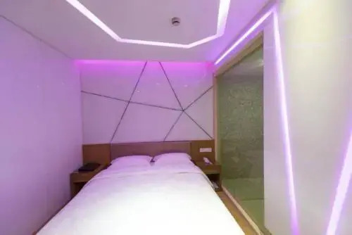 0578Feng Qing Hotel (Linfen Road )