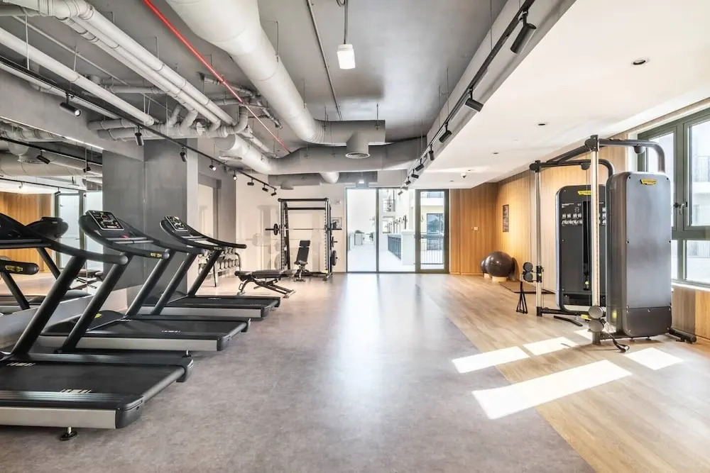 Stylish 2BR in La Rive 2