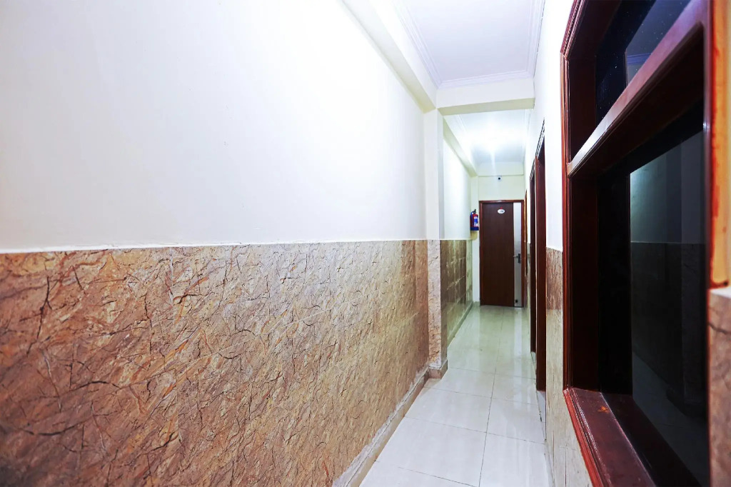 Hotel O Karan Residency