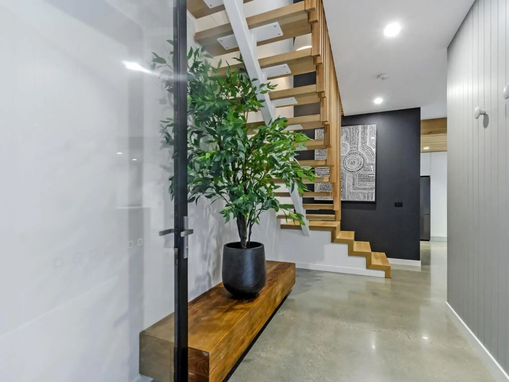 Laneway Apartments - Vesper
